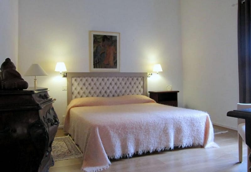 Une chambre (SAR12)