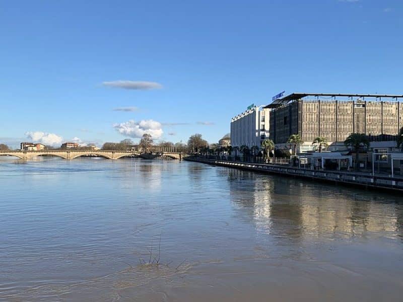 L'Adour à Dax et les hôtels du "Splendid" et "Les Thermes"